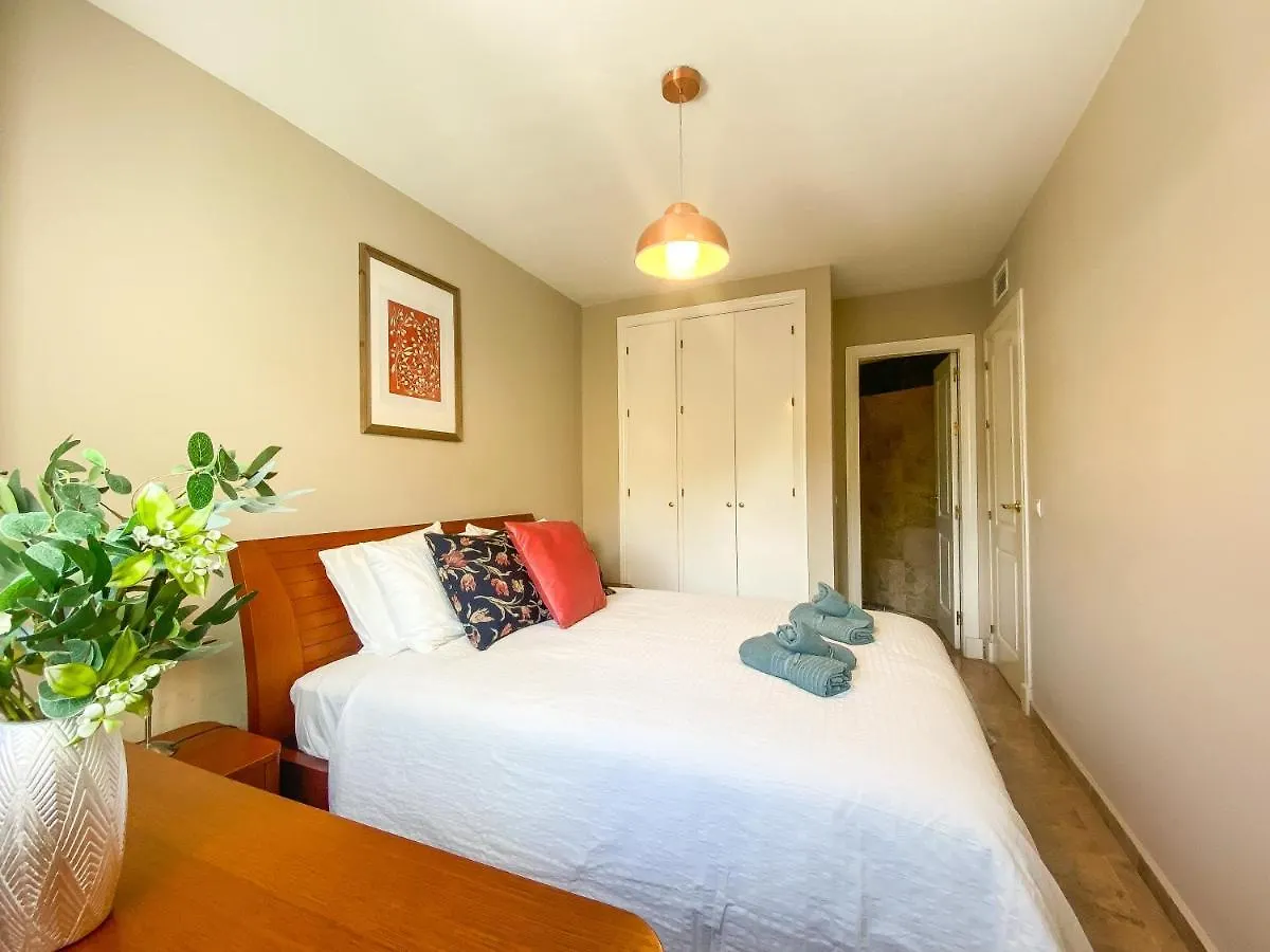 Port View - Puerto Blanco Apartment Estepona